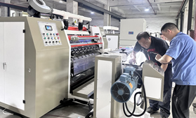 JD-DFQ1300D4-2高速冷烫膜华体会网页版页面登录-华体会（中国）
 透明玻璃碎膜分切复卷机